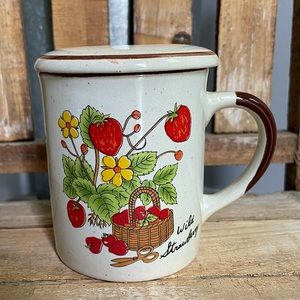 Interpur Stoneware Wild Strawberry Mug with Lid
